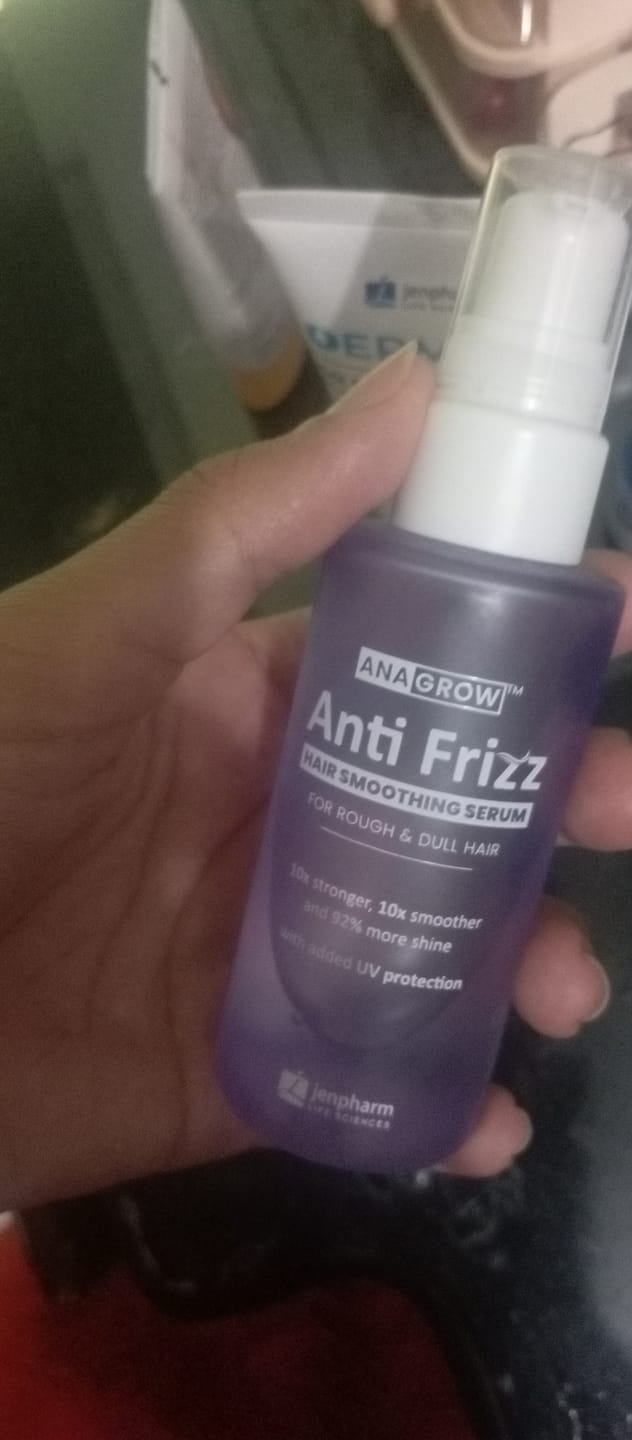 Customer photo review of Anagrow Anti Frizz Hair Serum