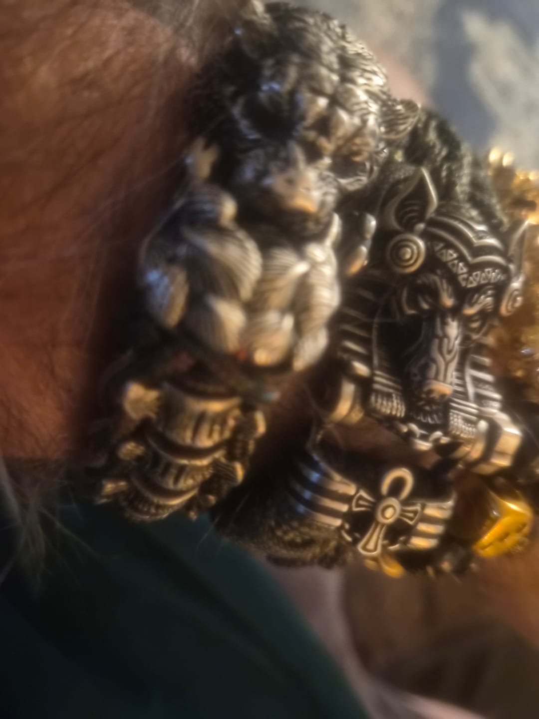 Customer photo review of Tiger Paracord Bracelet