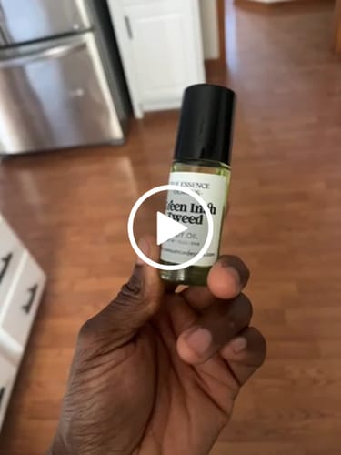 Customer video review of CRD120 - Green Irish Tweed Body Oil - Men