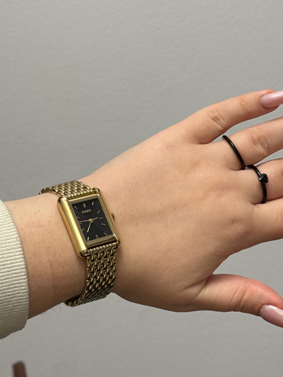 Customer photo review of Olivia Gold Black