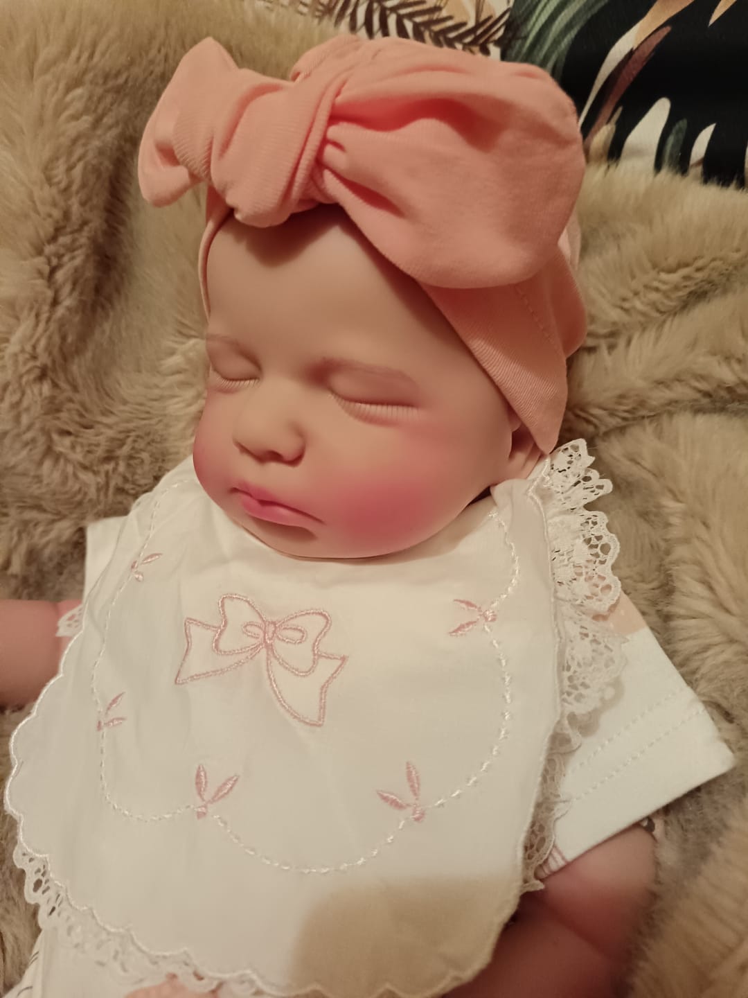 Customer photo review of Bambola reborn femmina 50 cm full silicone morbido - KELLY