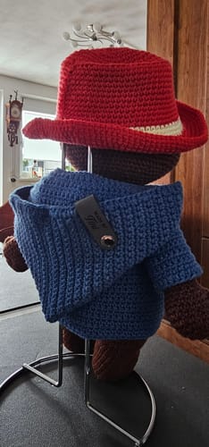 Customer photo review of Personalisierte Labels mit Chicago Screws - Kunstleder-Label mit Schrauben