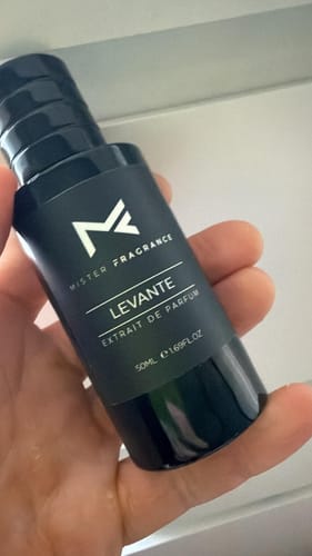 Customer photo review of Levante