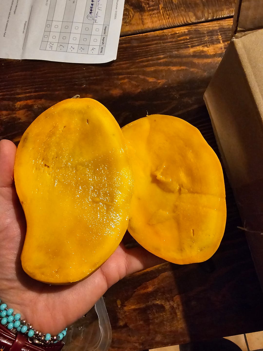 Customer photo review of Mango Honig „Ataulfo“ 1 Stk.