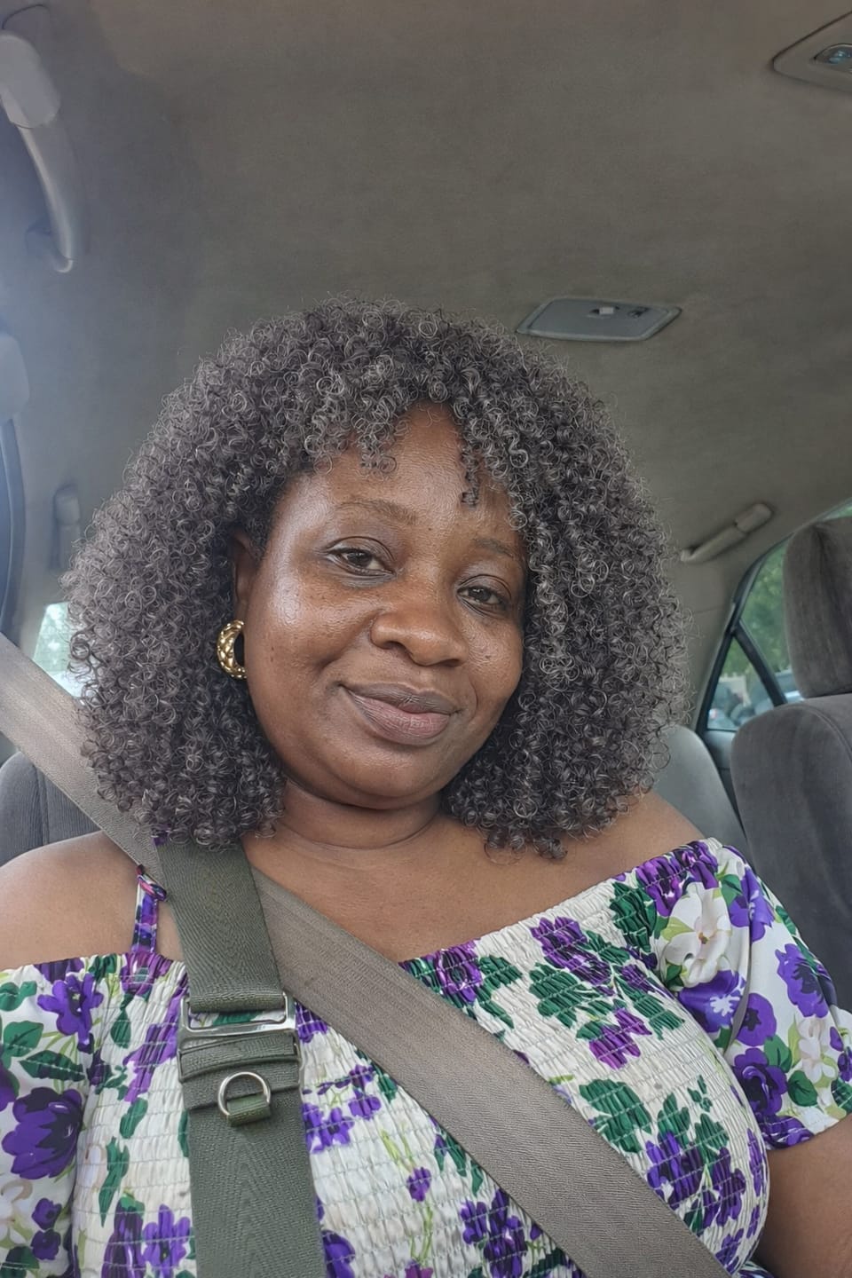 Customer photo review of Luvwin Salt And Pepper Defined Curls Wig With Bangs
