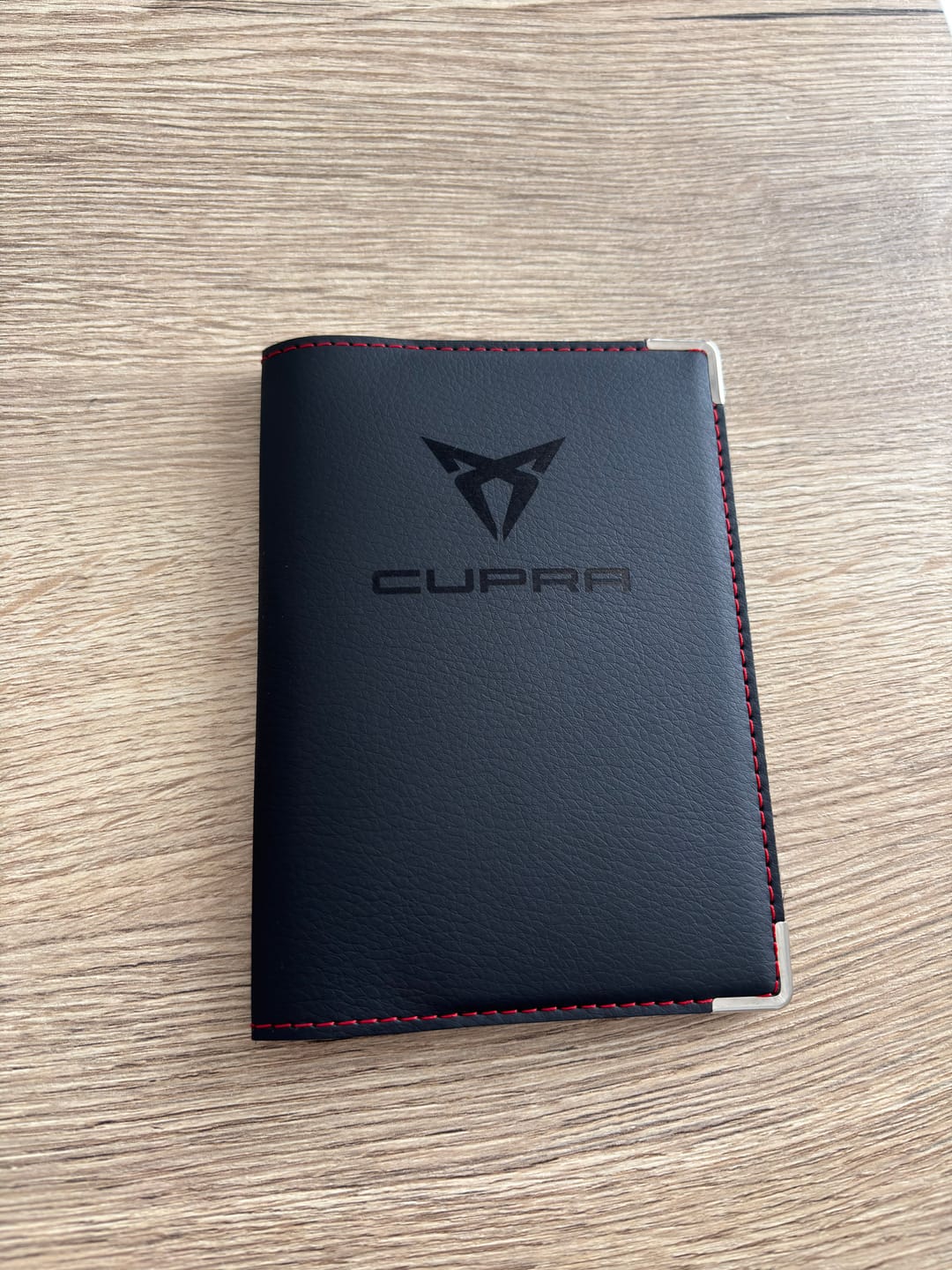 Customer photo review of Porte Carte Grise Cupra