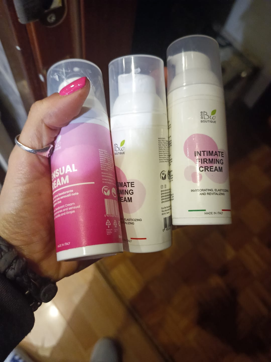 Customer photo review of Crema Voluminizadora de Pecho