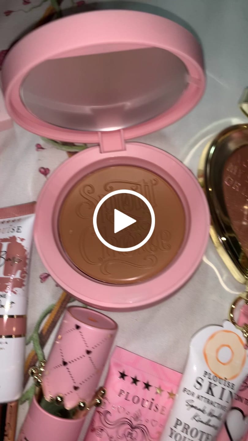 Customer video review of P.Louise Fluffy Fantasy Mini Eye & Face Palettes