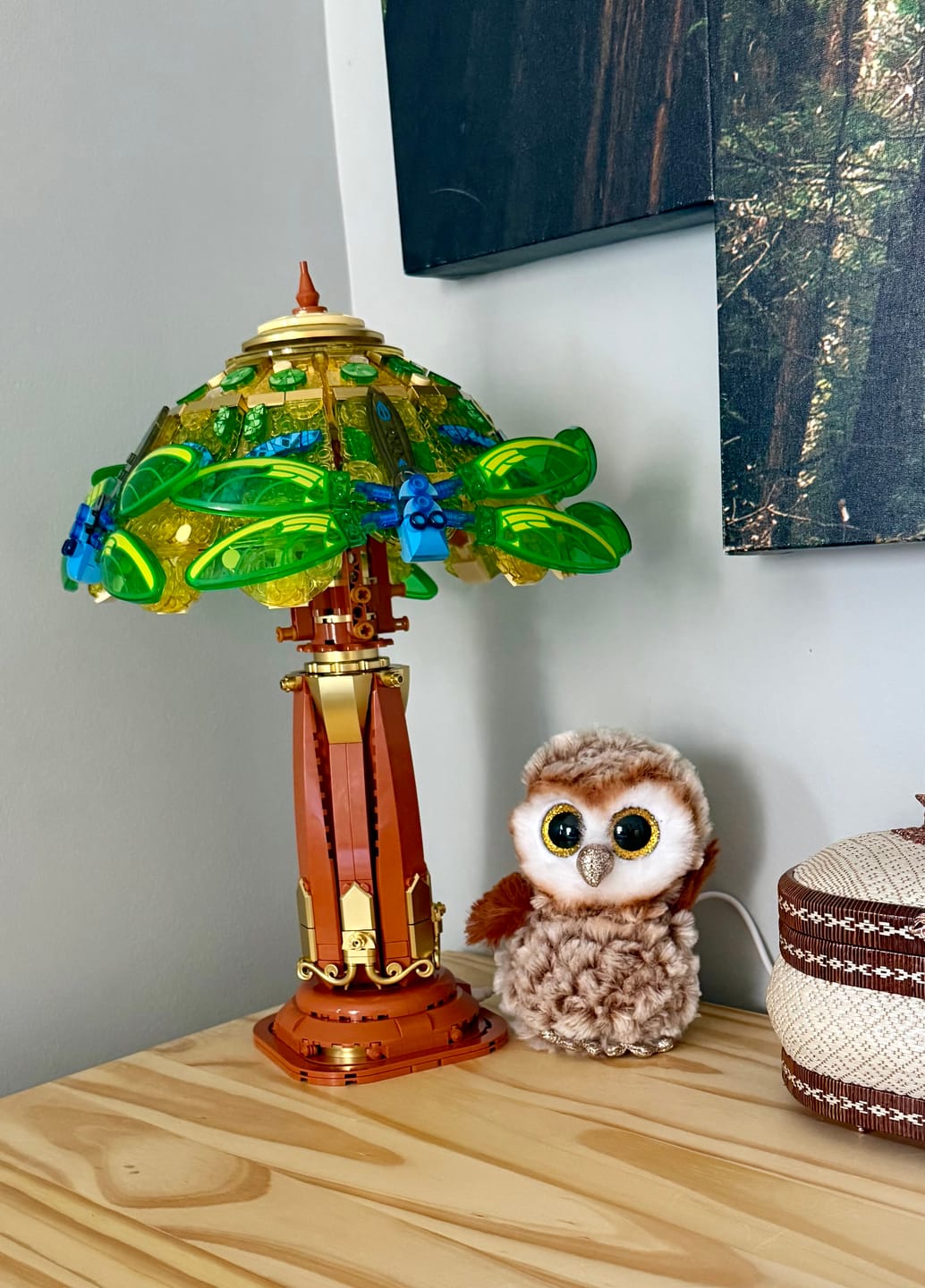 Customer photo review of Pantasy Stained Glass Table Lamp 85042