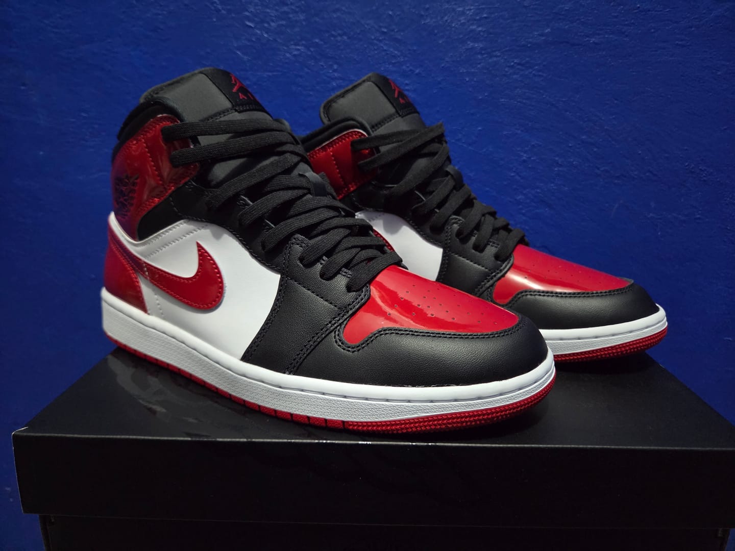 Customer photo review of Carbon Black