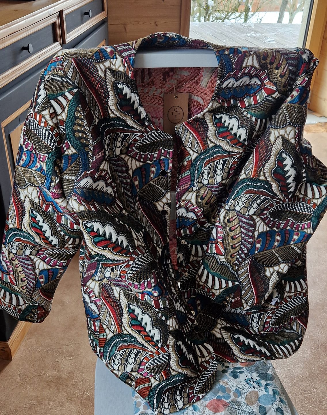Customer photo review of Veste Nathalie – Jacquard “Feuillage Vagabond”