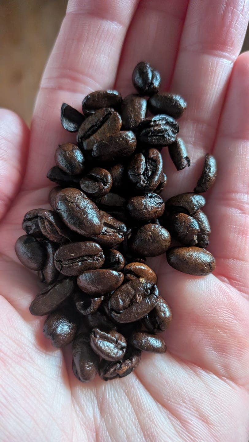 Customer photo review of Strong Dark Roast Espresso Coffee - Mambo Italiano