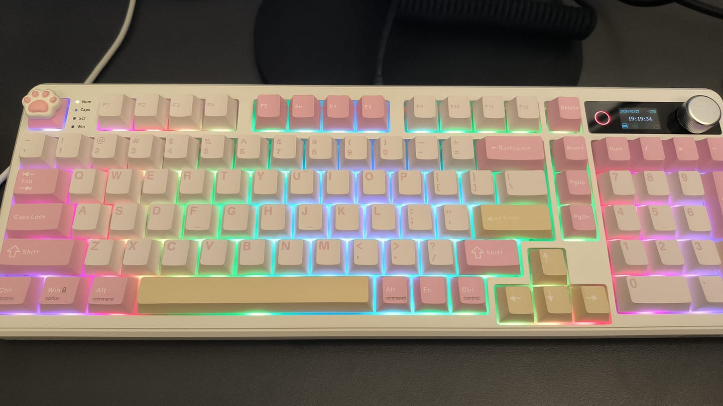 Customer photo review of EPOMAKER TH99 Pro Mekanik Klavye