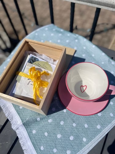 Customer photo review of keepsake stationery box