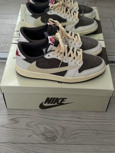 Customer photo review of Travis Scott x AJ1 Low OG 'Reverse Mocha'
