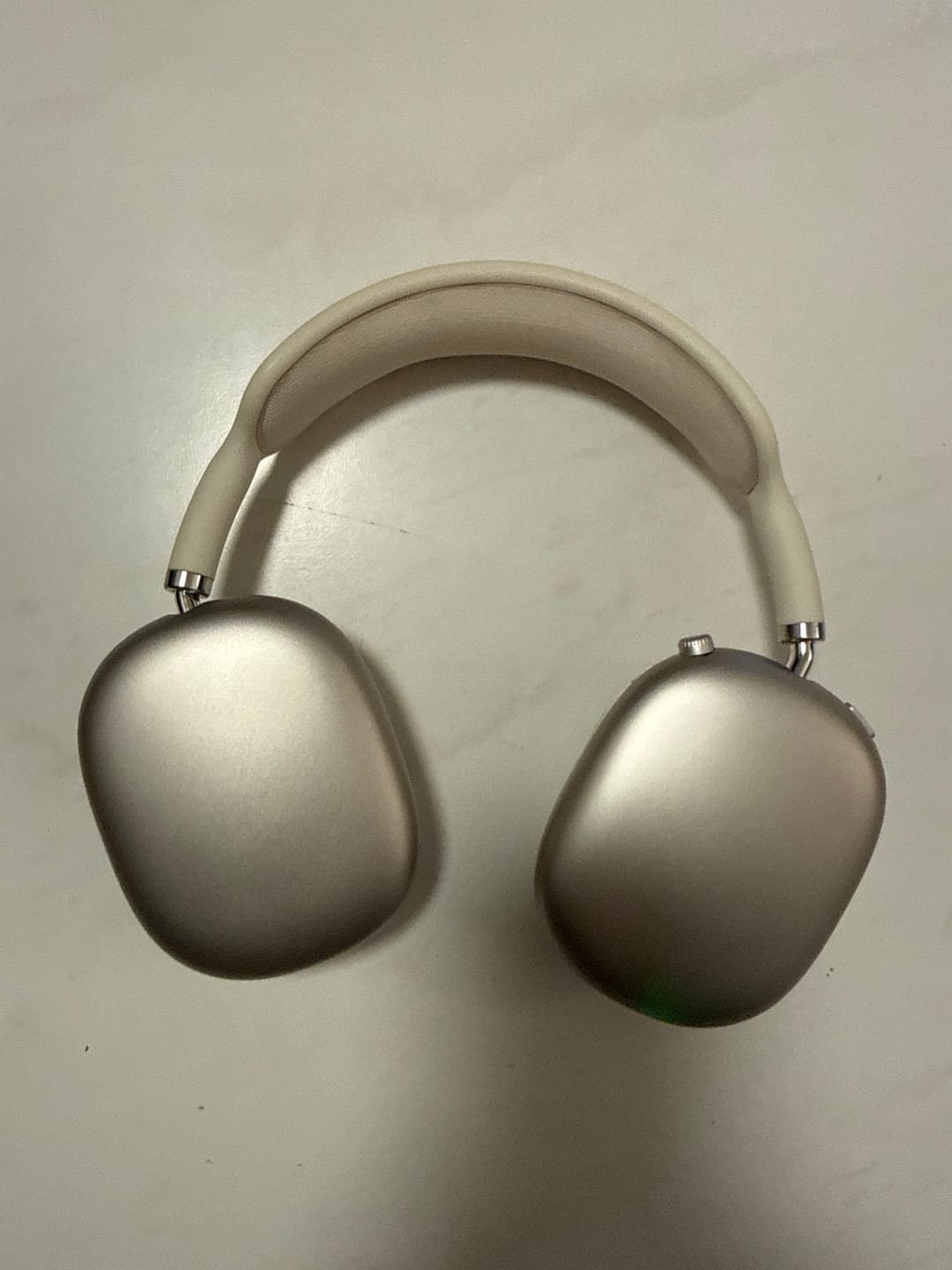 Customer photo review of MAX Over-Ear ANC (new colors)