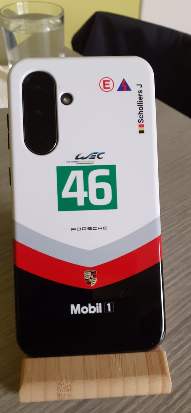 Customer photo review of 911 RSR 2017 Livery - Individuelle Premium Hülle für Samsung