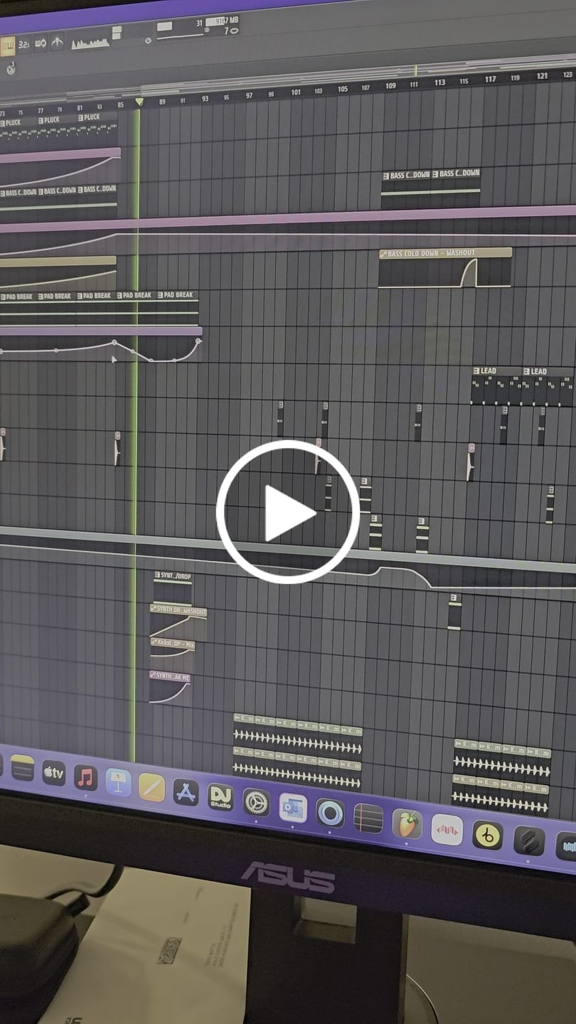 Customer video review of Electro X Tech Vol.2 - Samples & Presets