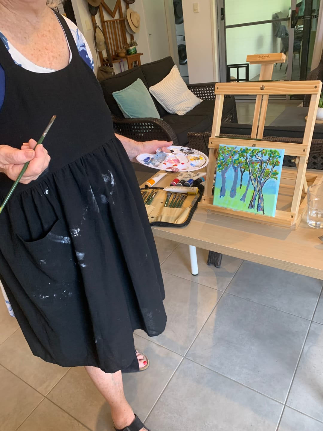 Customer photo review of Solid Color Kitchen Florist Apron