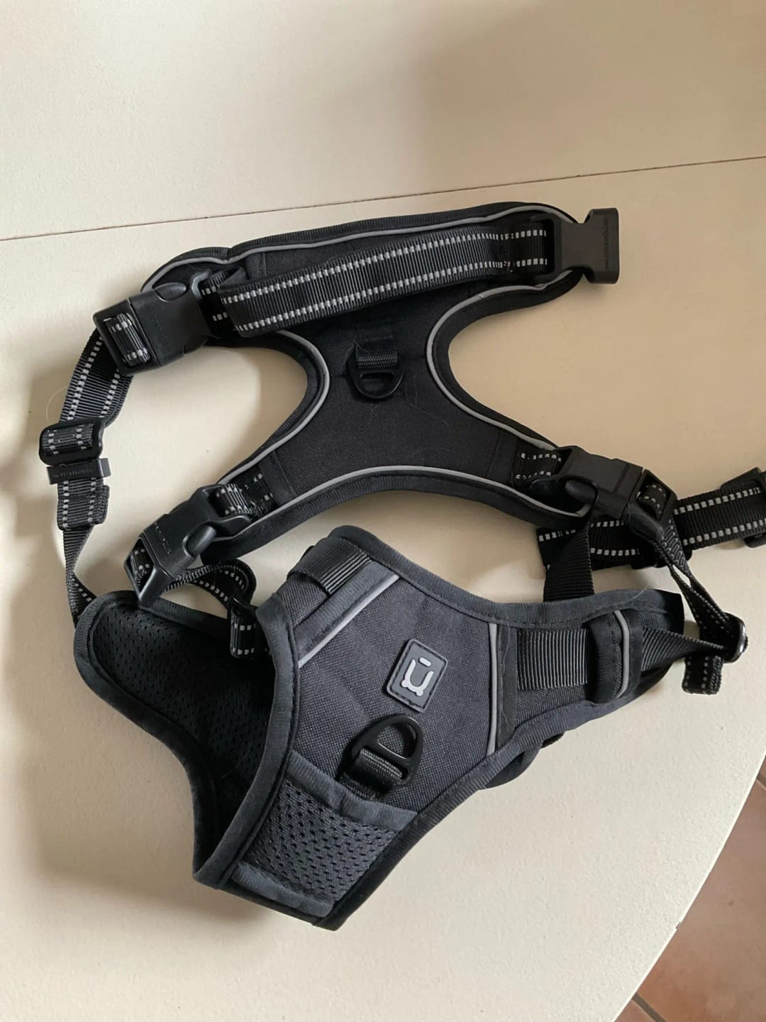 Customer photo review of TruePet Anti-Zug Hundegeschirr | No-Pull mit Front-D-Ring (Zinklegierung) | Air-Mesh Gepolstert | Reflektierend | 9 Farben | S-XL