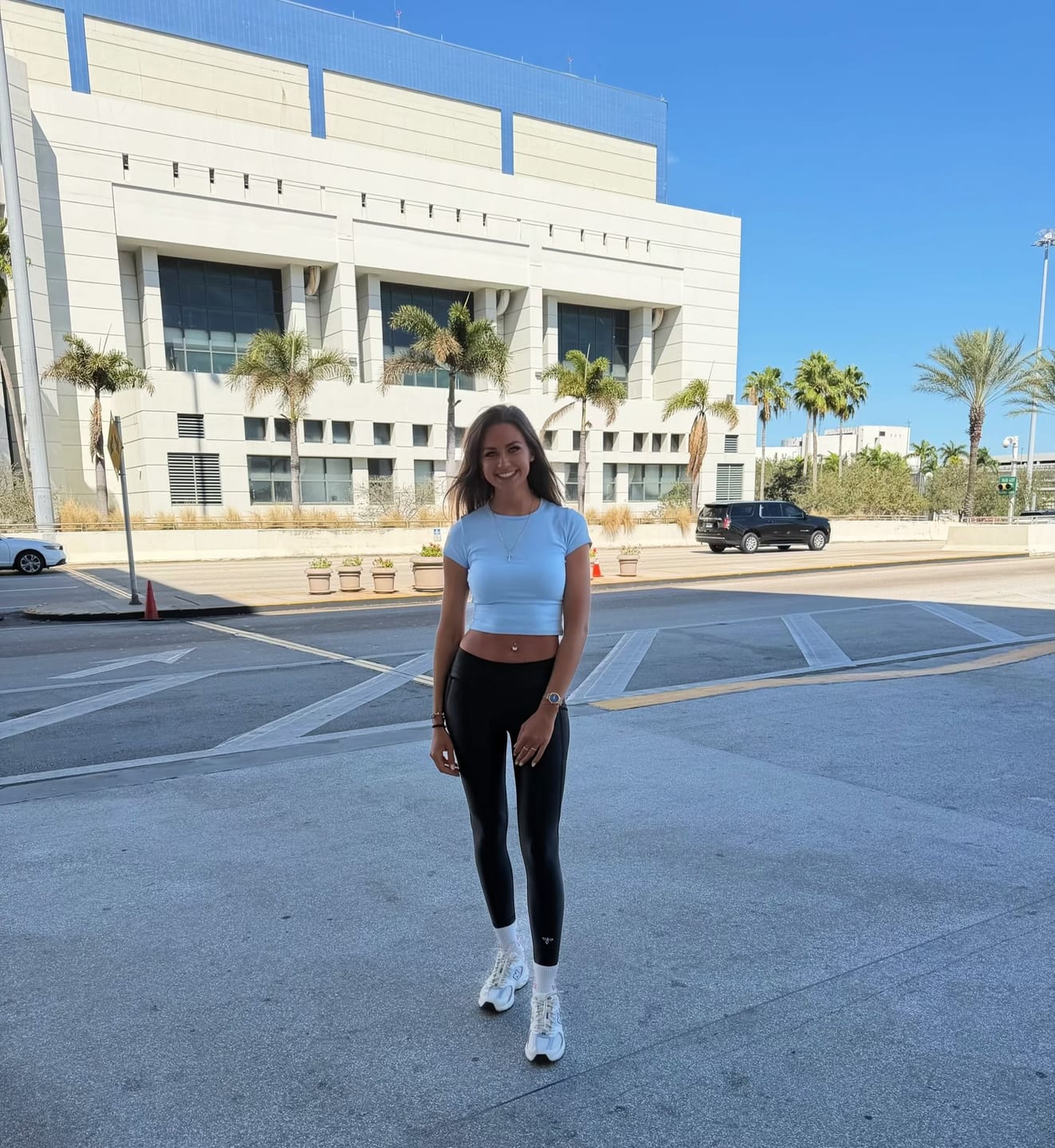 Customer photo review of Elegant Leggings shine