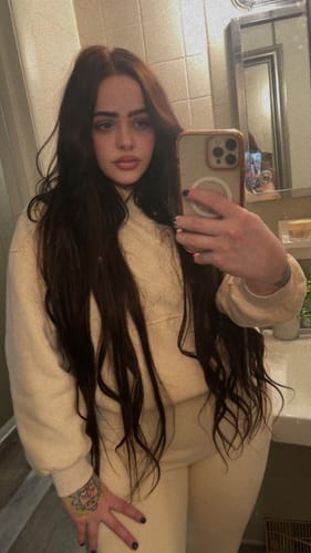 Customer photo review of 30 inch Ultimate Volume Clip in Hair Extensions #1 Jet Black