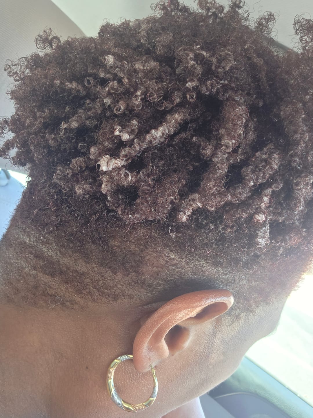 Customer photo review of Tropical Oasis Anti-Humidity Firm Hold Hair Gel