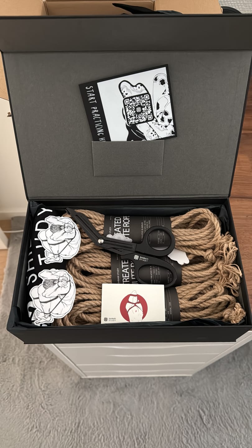 Customer photo review of Shibari Beginner Kit