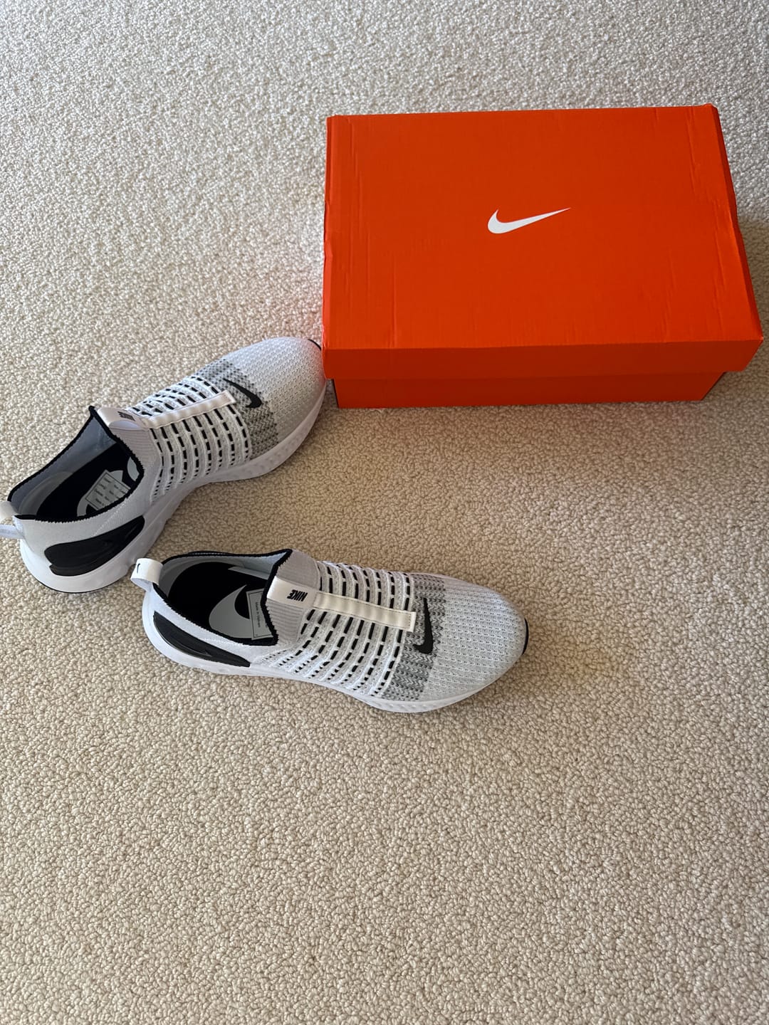 Customer photo review of Nike React Phantom Run Flyknit 2 Oreo