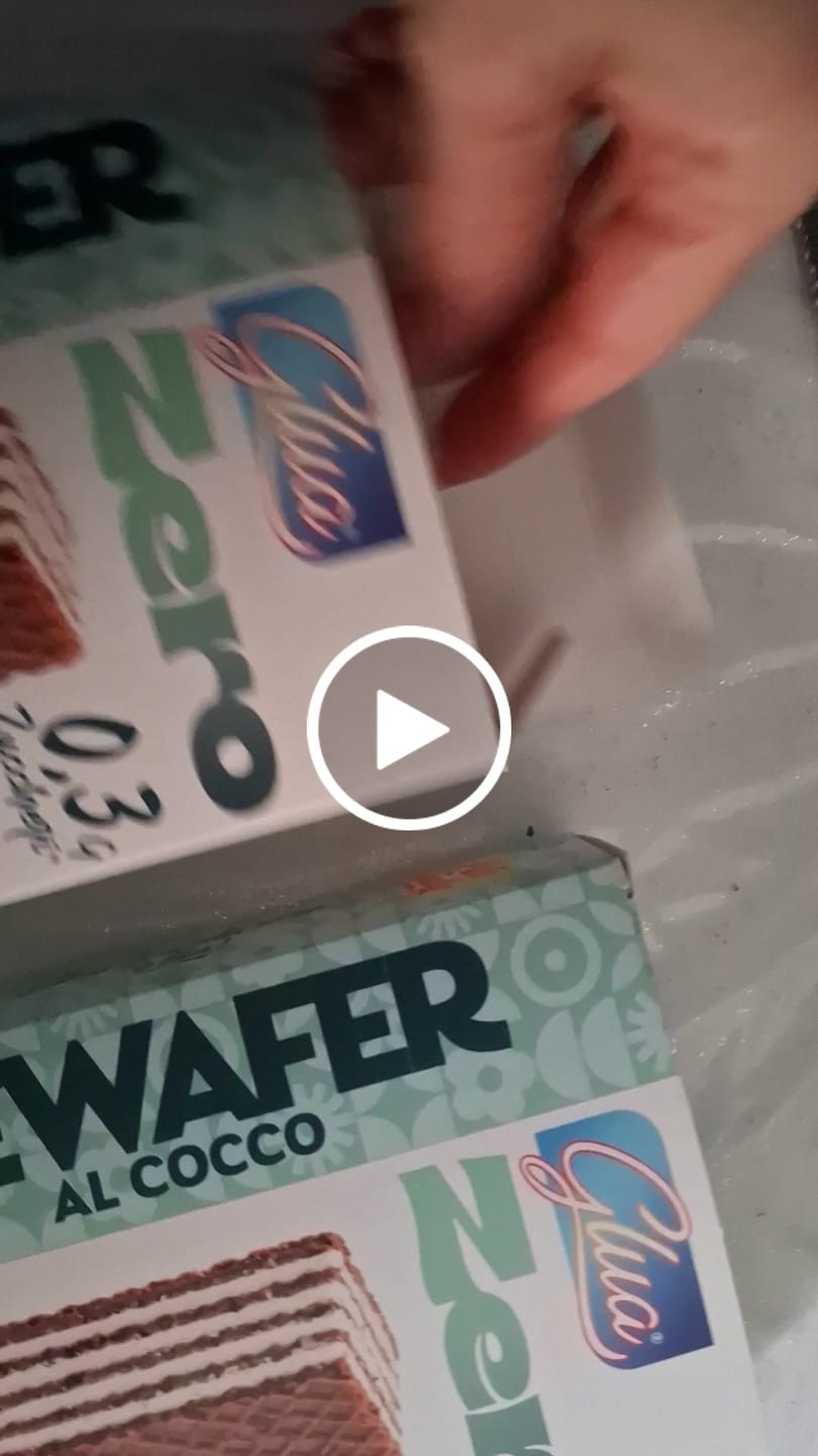 Customer video review of Kewafer ai biscotti e crema