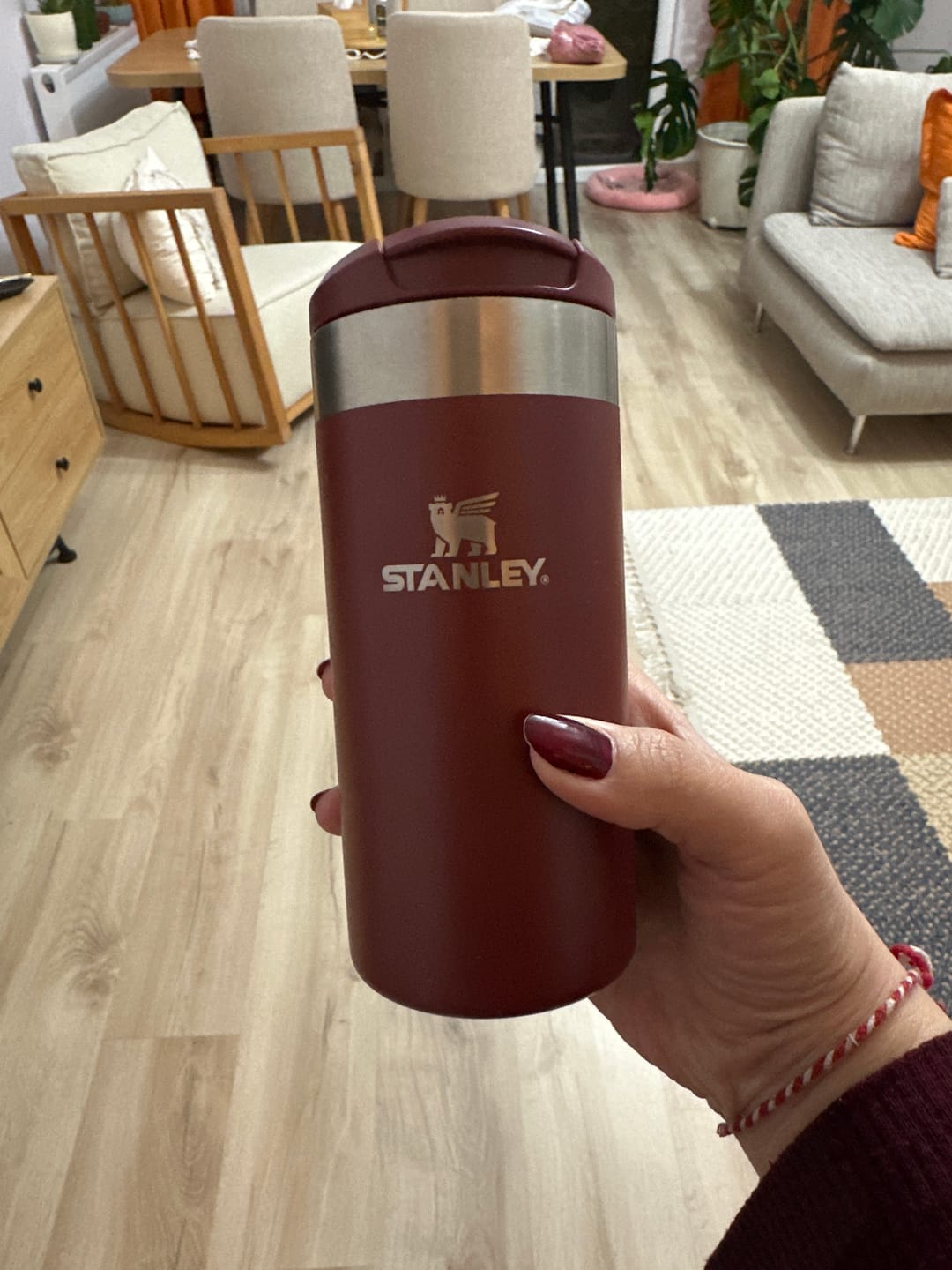 Customer photo review of Stanley The Aerolight Transit Mug Cranberry 0.35L
