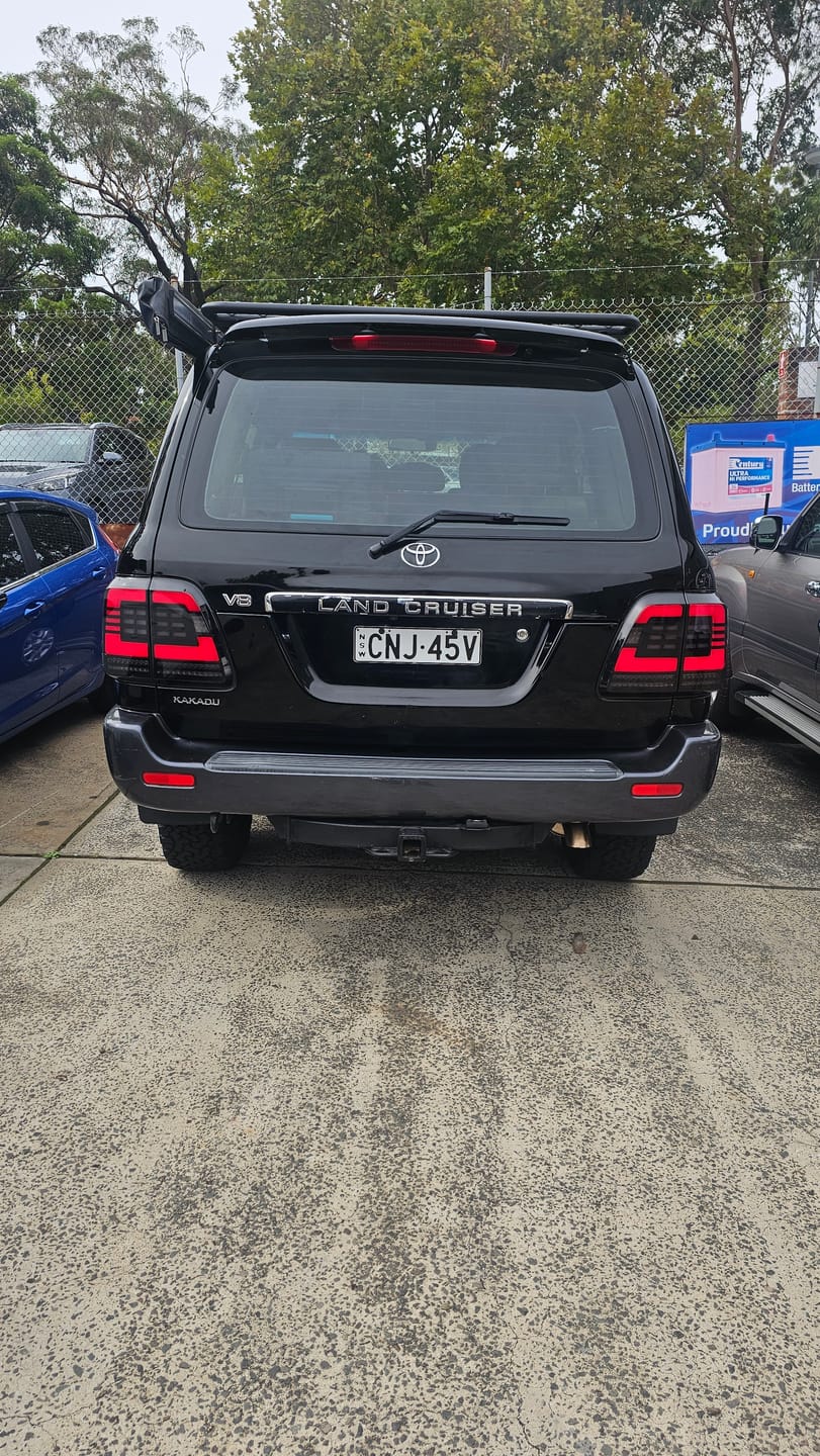 Customer photo review of LED Tail Lights suitable for use with Toyota LandCruiser 100/105 Series 1998-2007