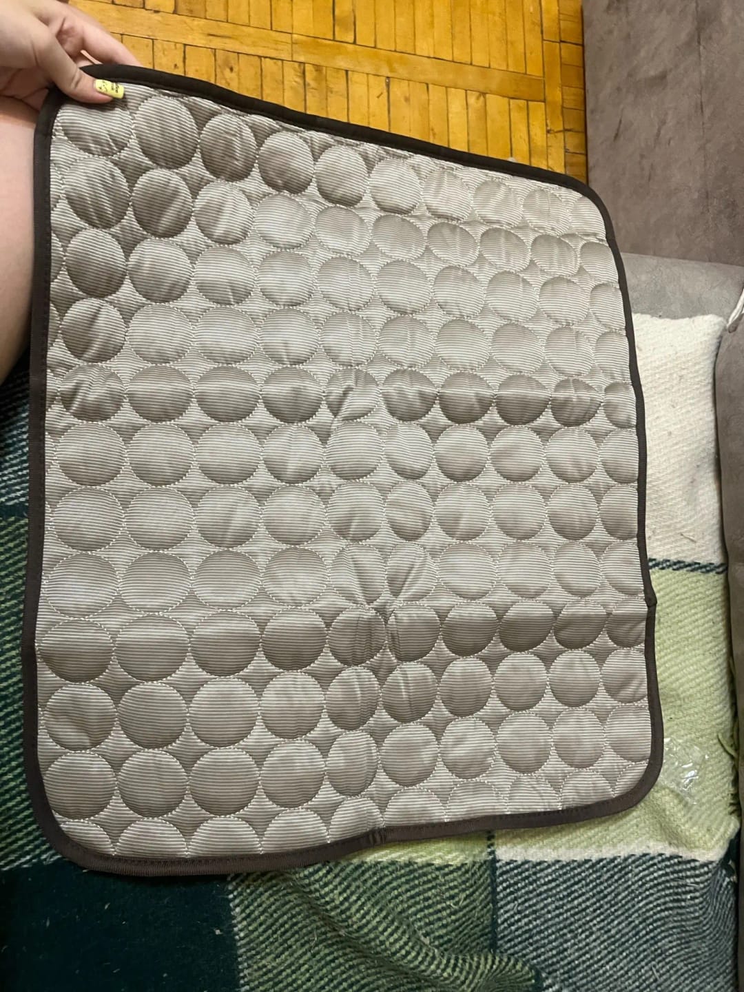 Customer photo review of TruePet Kühlmatte für Hunde & Katzen | Selbstkühlend ohne Strom | XS bis 2XL
