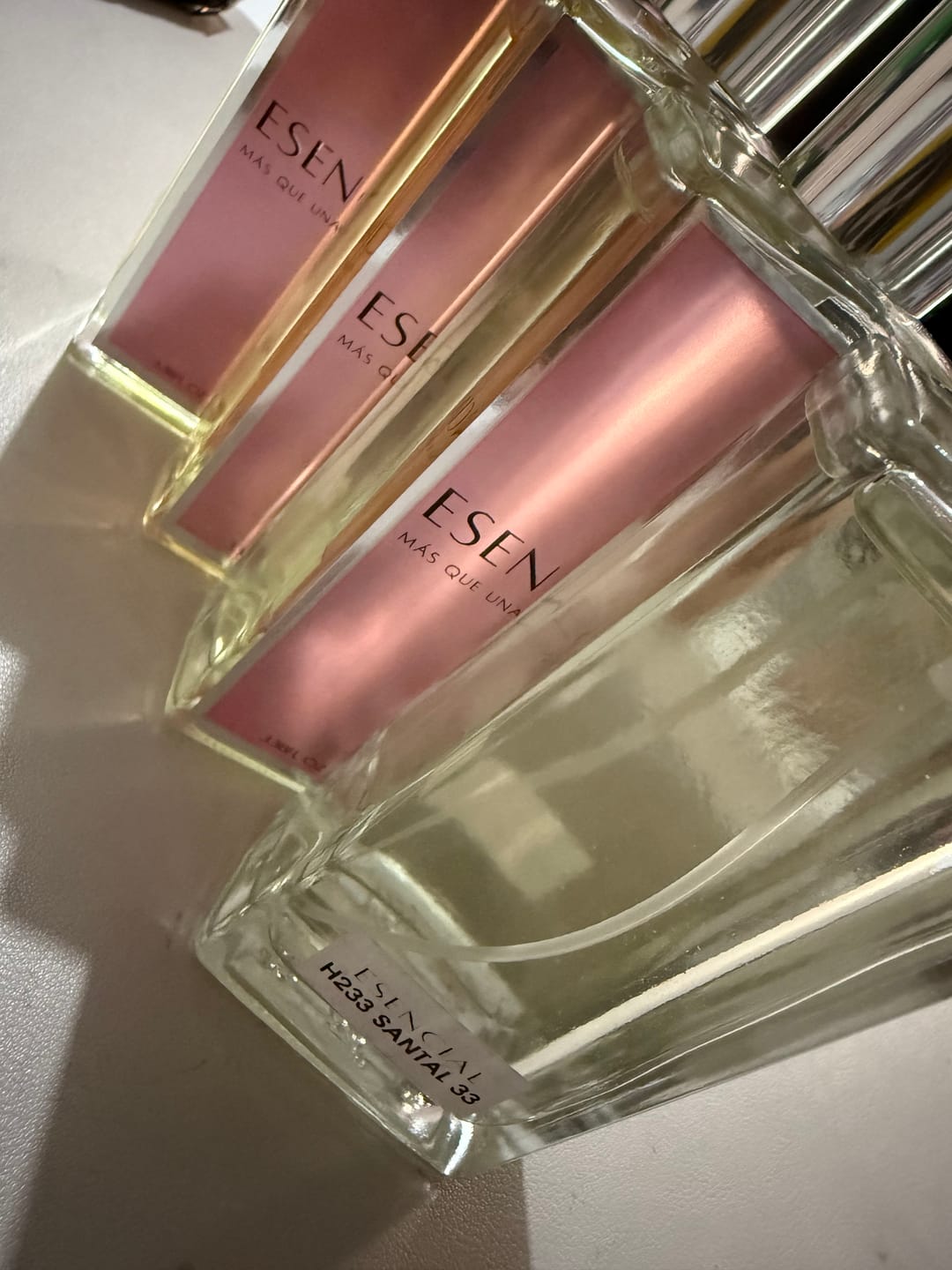 Customer photo review of H233 Inspirado en: Santal 33 - Le Labo