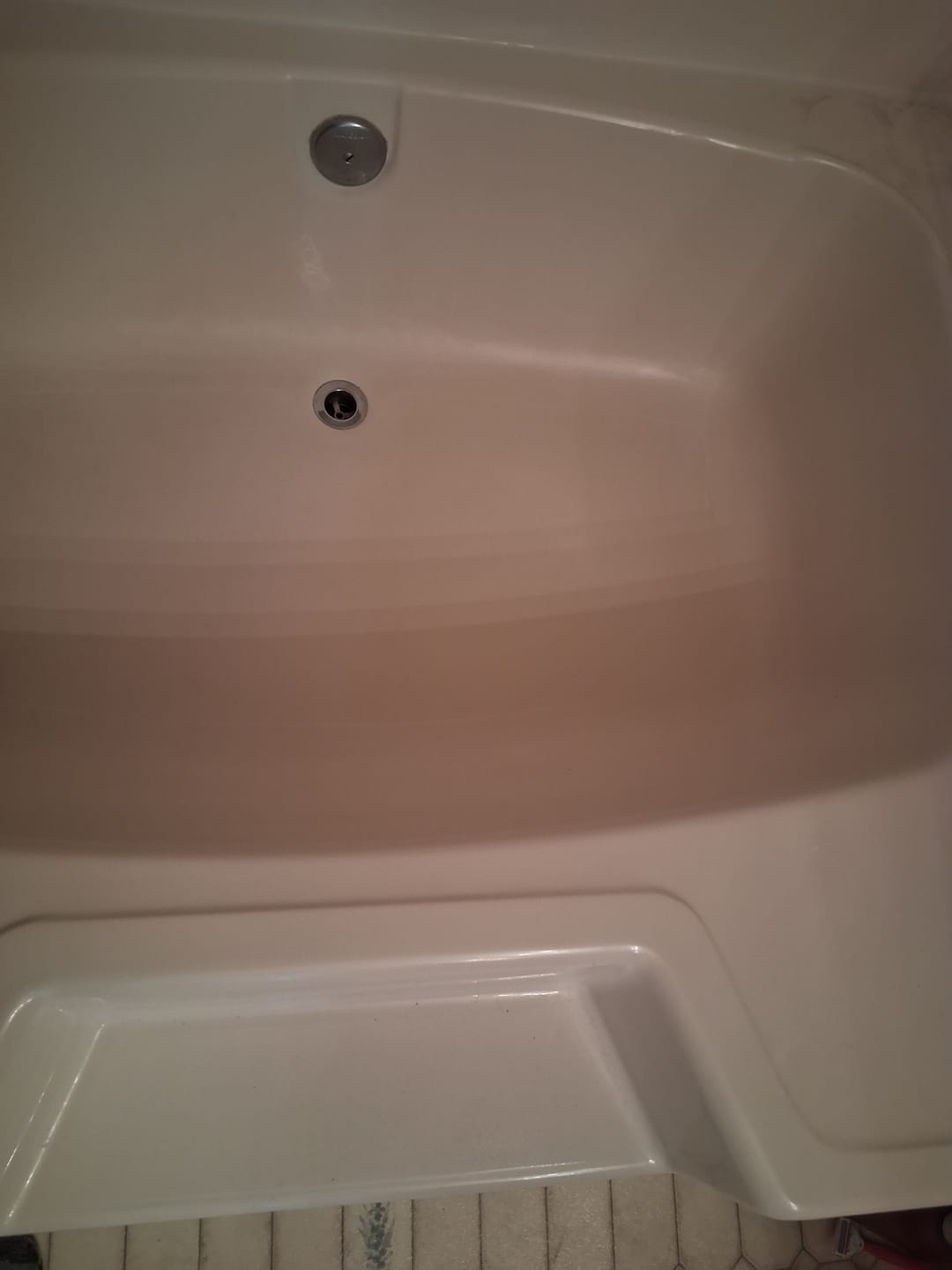 Customer photo review of Floor Crack Repair - Tub and Shower Repair Kit