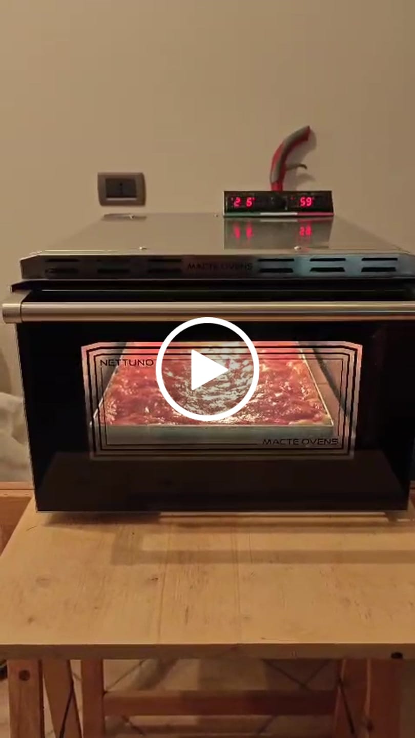 Customer video review of Macte Ovens Nettuno ADVANCED | Forno pizza elettrico