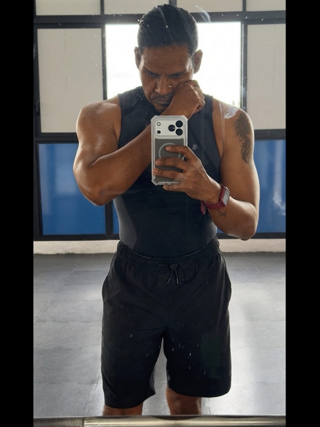 Customer photo review of 3052 - Apex Compression Cut-Offs