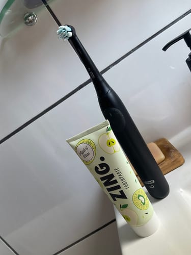 Customer photo review of Toothpaste Starter Pack