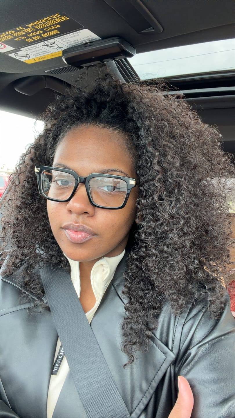 Customer photo review of Kinky Curly