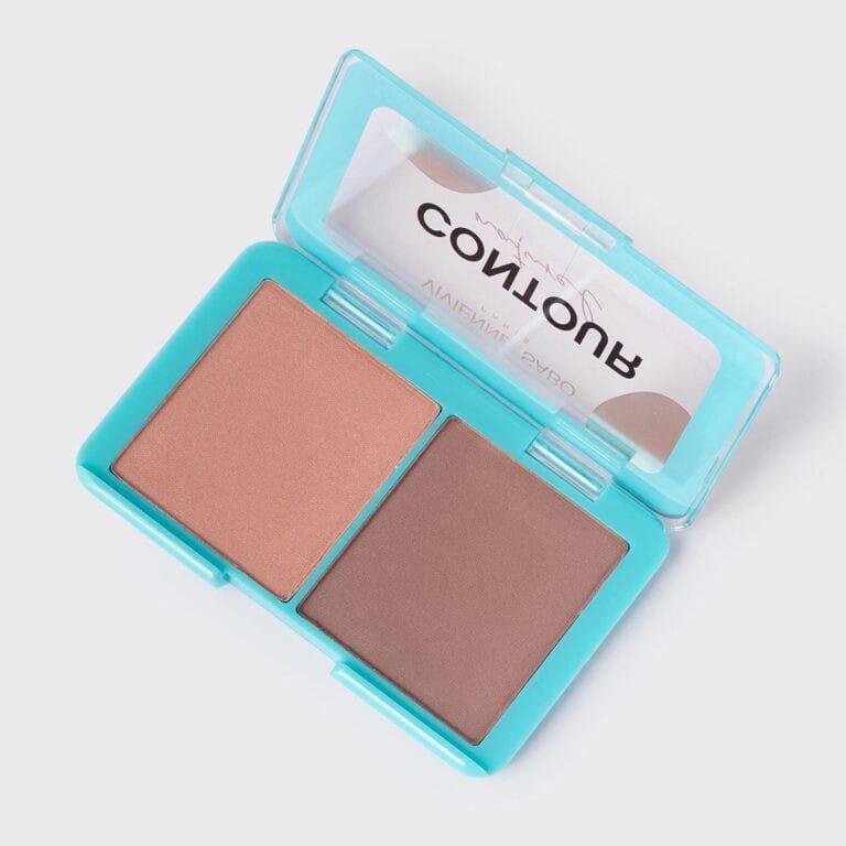 Customer photo review of Палитра скулптор за лице Contour Naturel 04 Vivienne Sabo