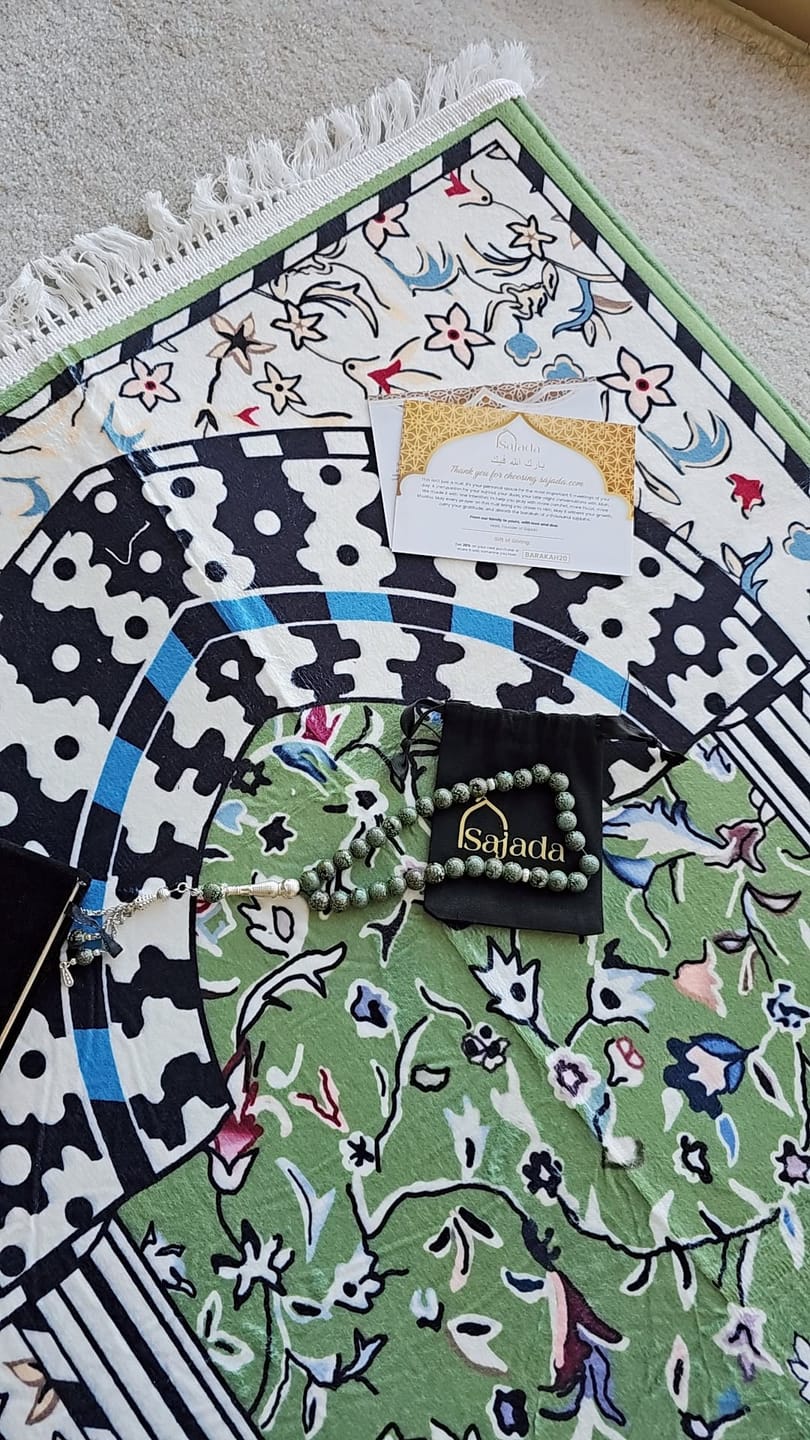 Customer photo review of Minbar Al Rawda Padded Prayer Mat