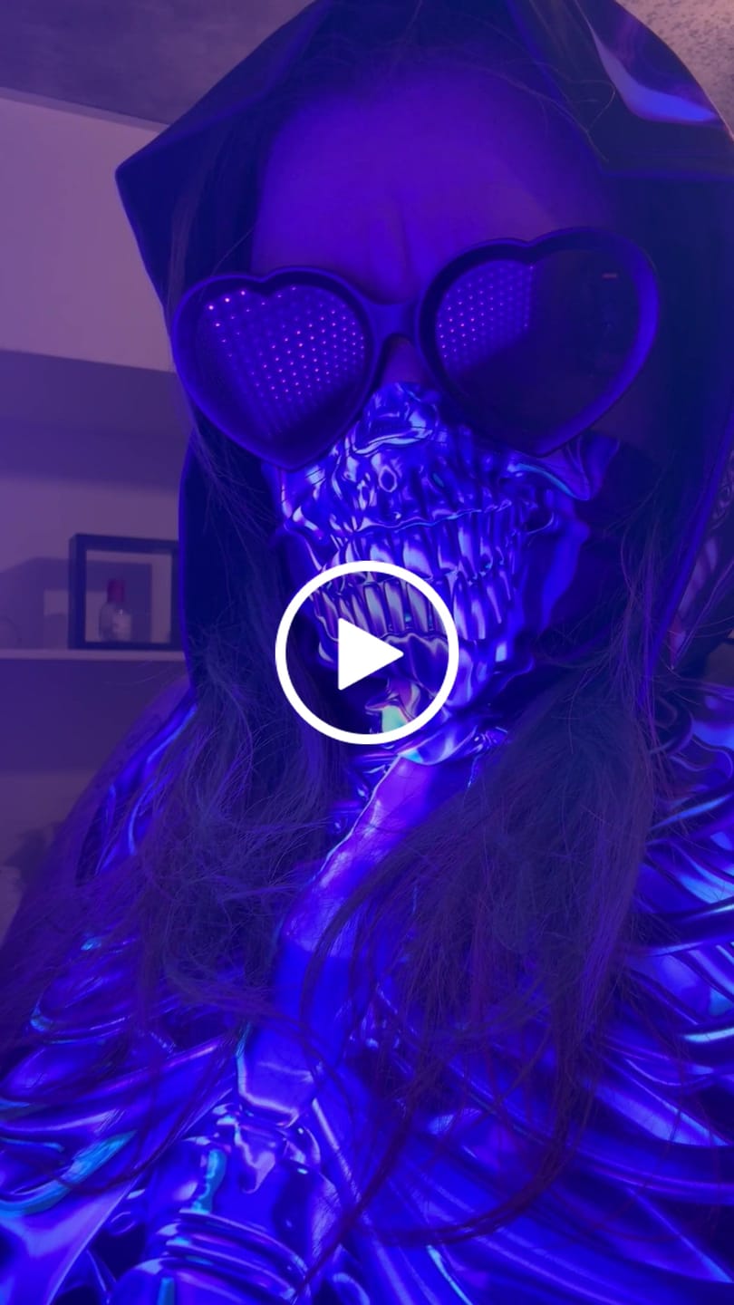 Customer video review of Purple Skeleton Booty Shorts Set