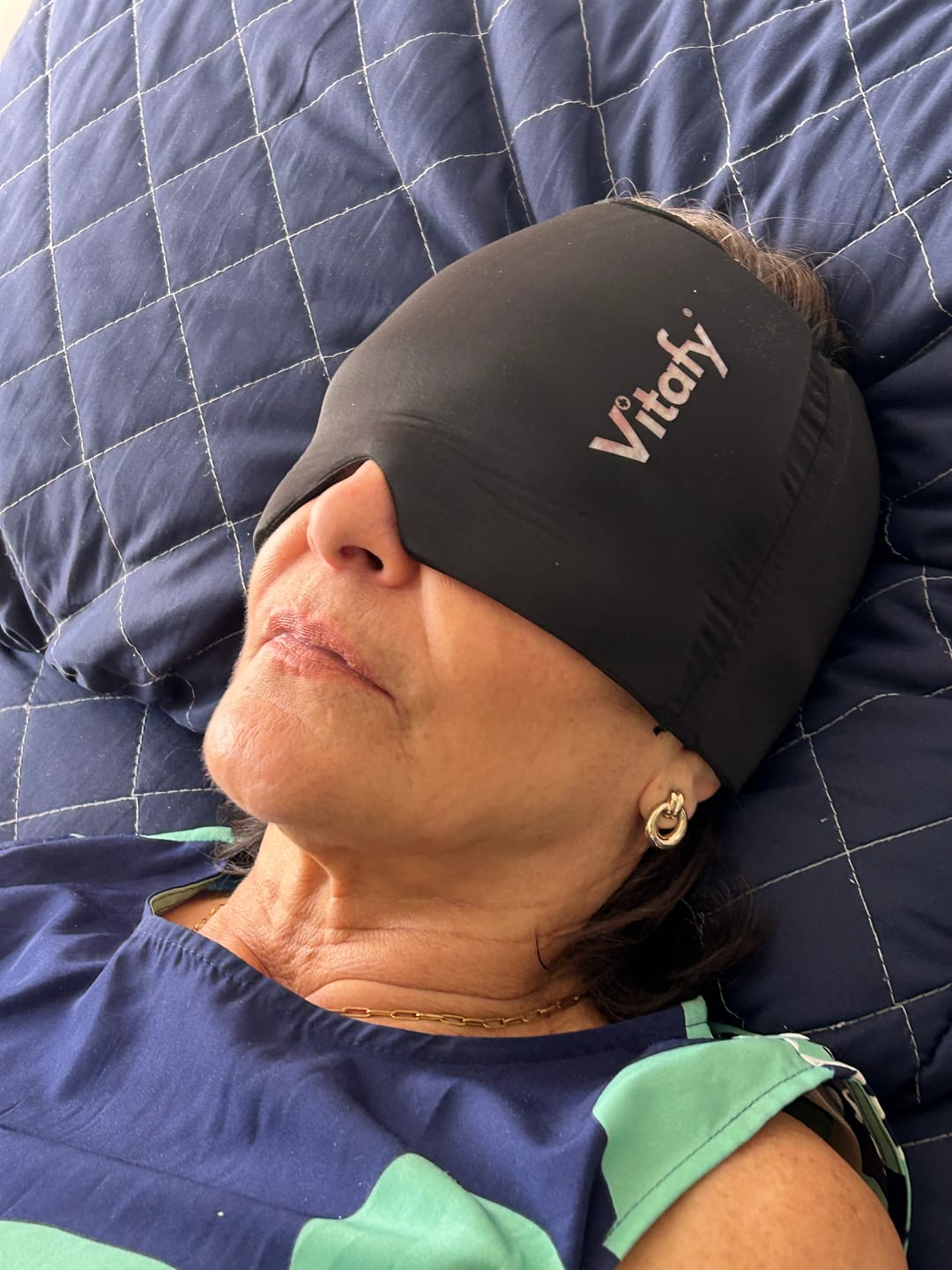 Customer photo review of Gorro Terapéutico de Gel 360° - Alivio Instantáneo para Migraña y Dolor de Cabeza