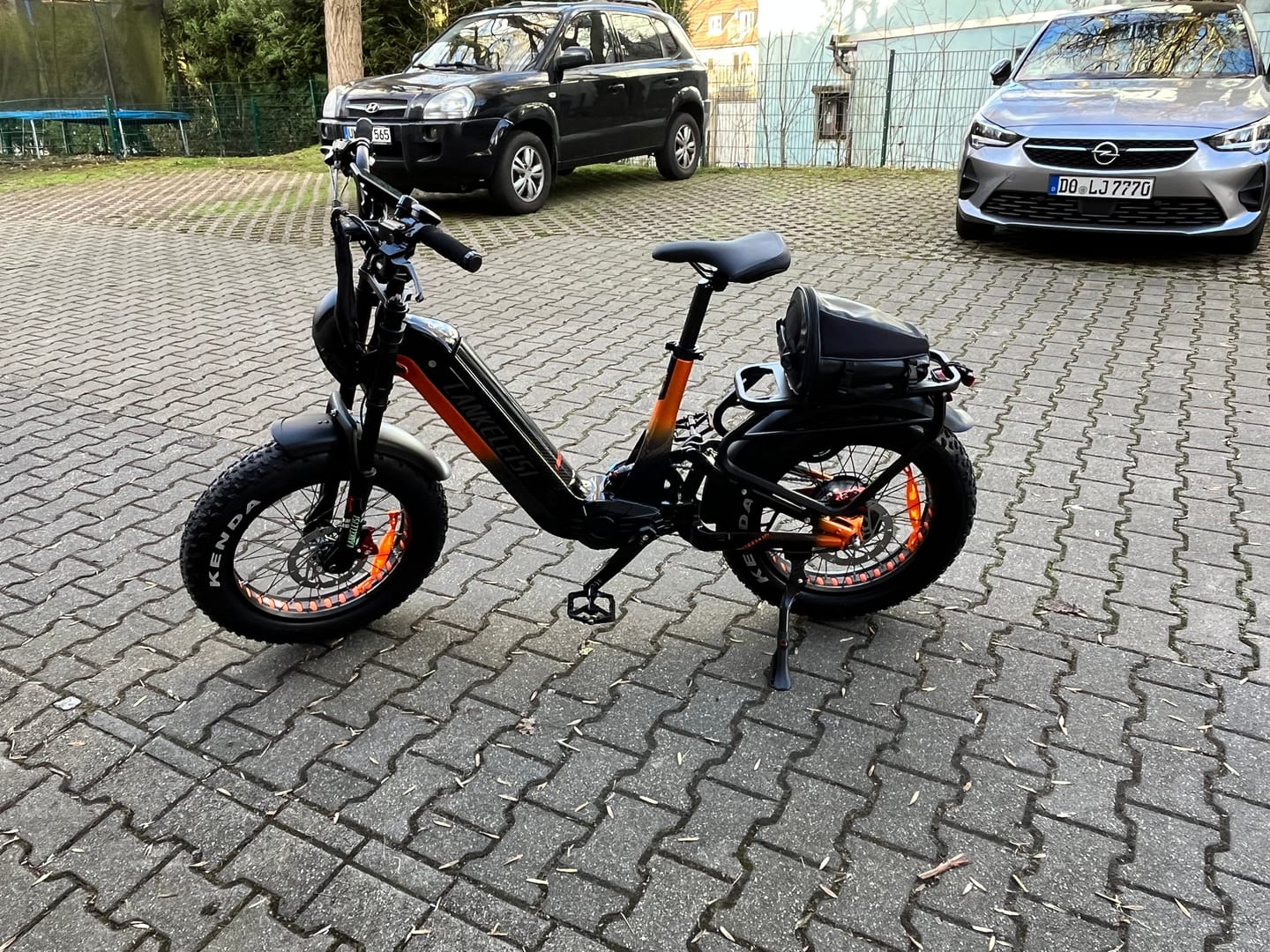 Customer photo review of Lankeleisi RX800 Plus 2025 Version 1000W 20" Fat Bike 960Wh Full Suspension Electric Bike with Torque Sensor 48V 20Ah Battery SUV E-Bike [Pre-Order]