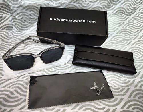 Customer photo review of FREE Sunglasses Leather Pouch + Suede Microfiber Cloth (Worth RM24.90)