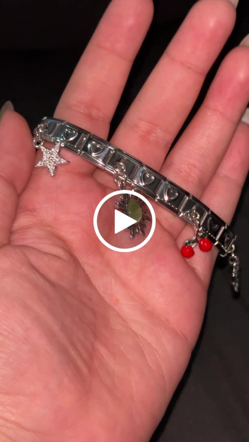 Customer video review of Charm Colgante sol verde