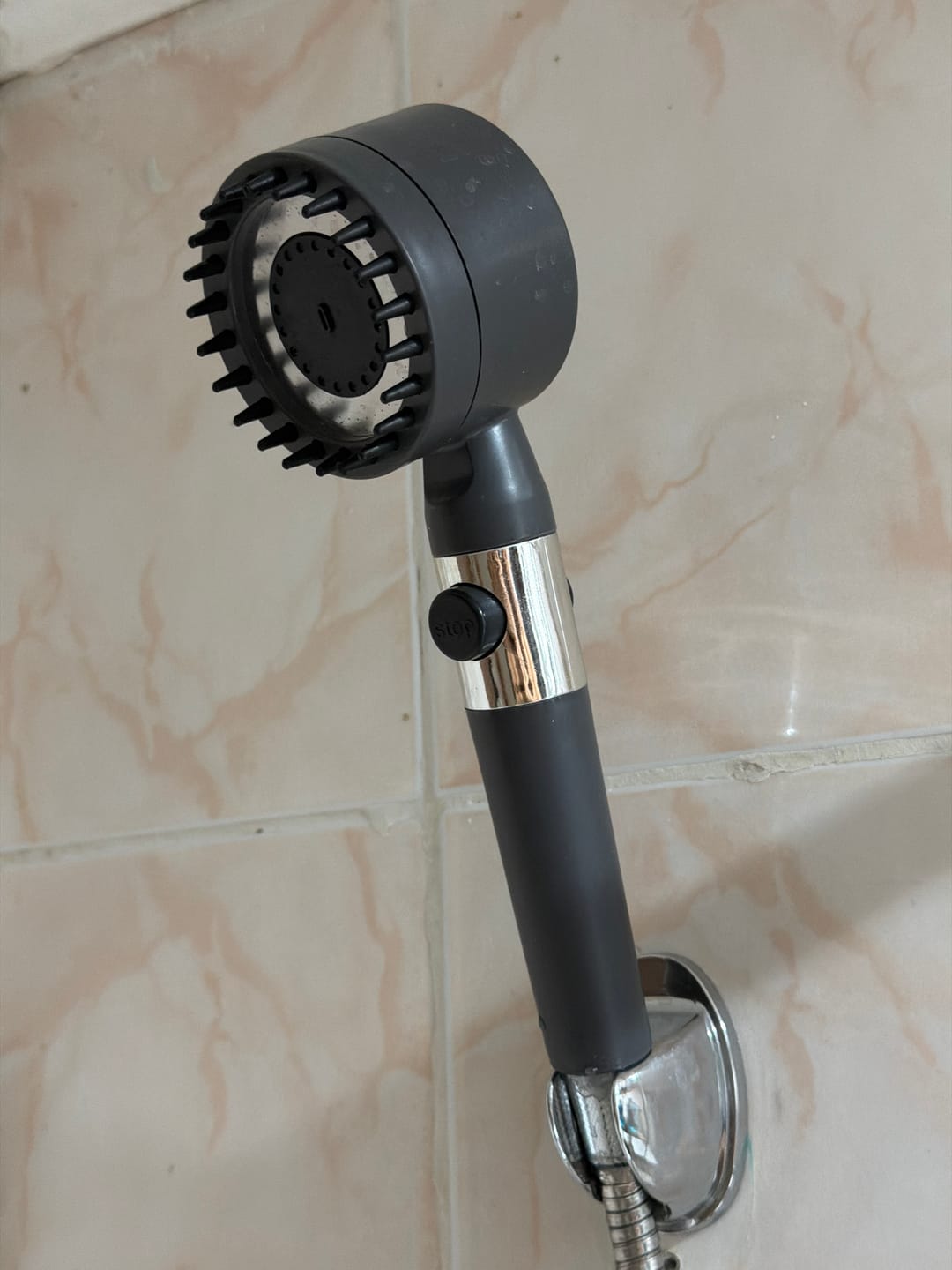 Customer photo review of Cabezal de ducha de alta presión 4 en 1 con masajeador (KIT COMPLETO)