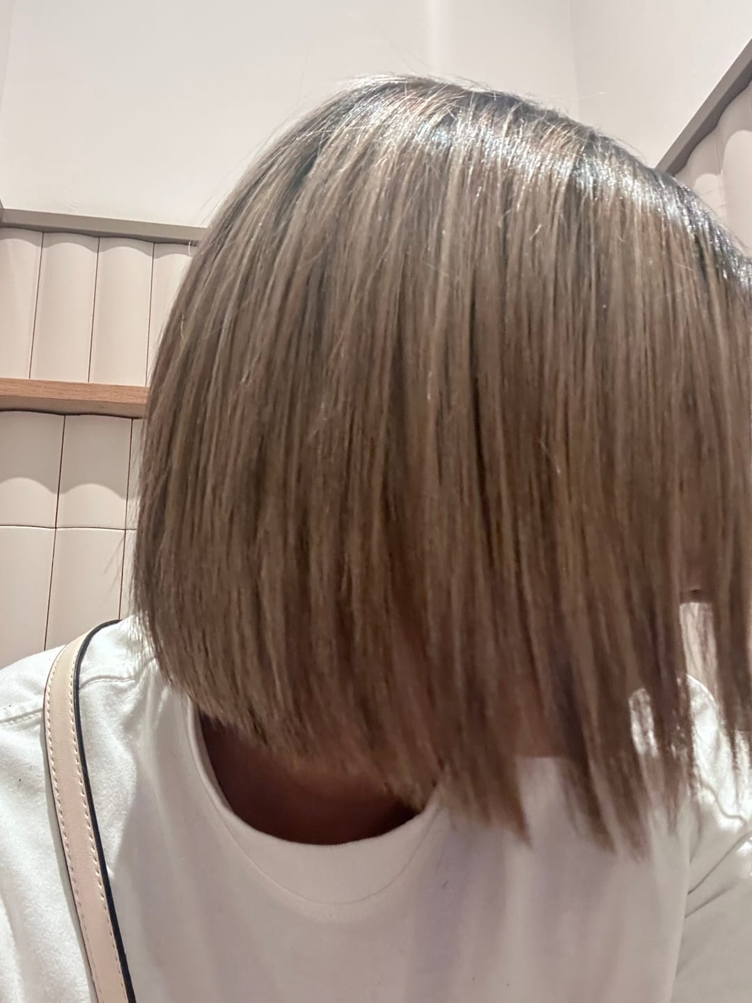 Customer photo review of Loreal Absolut Repair Oil 10 -in -1 30ml