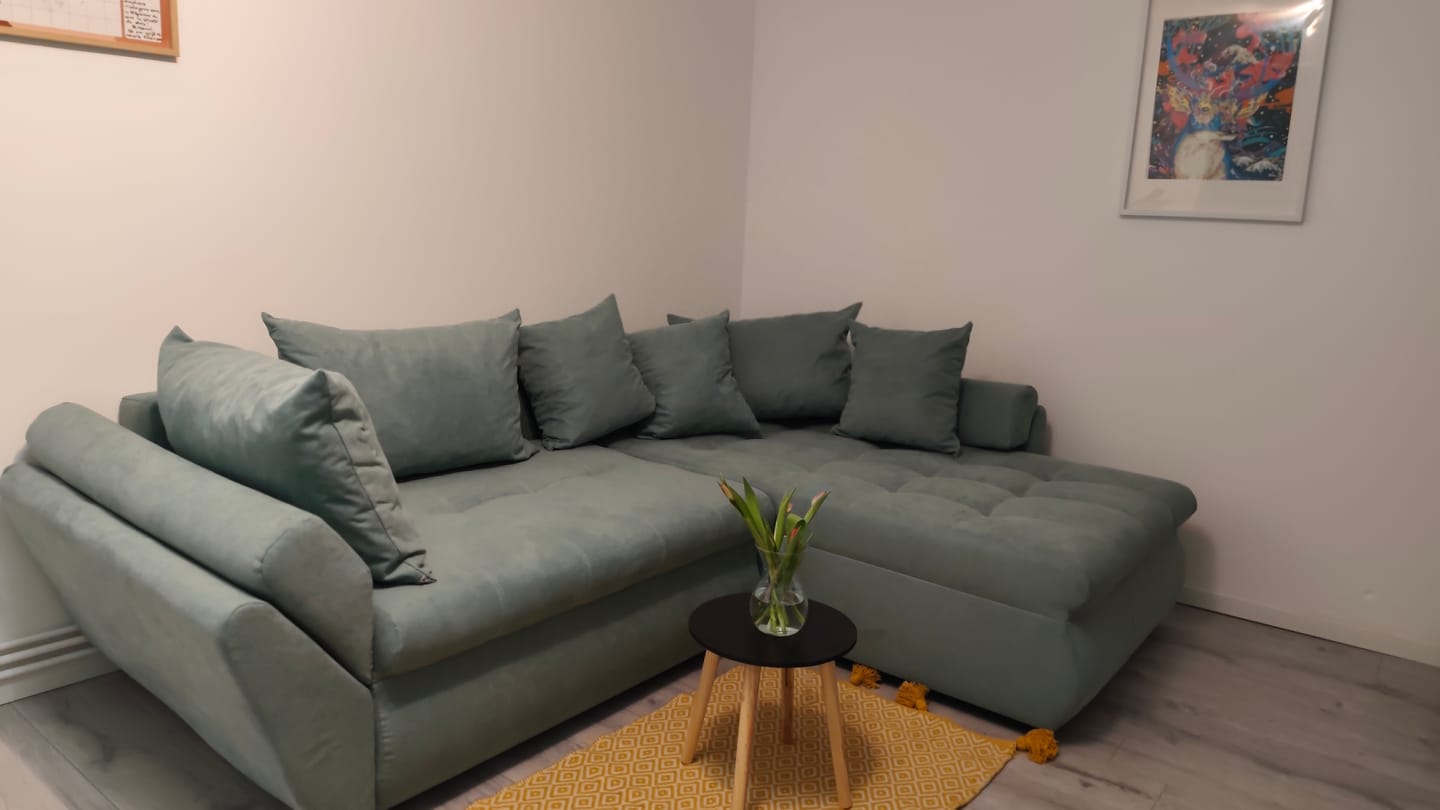 Customer photo review of Colțar extensibil dumonde cu ladă de depozitare si sezut confortabil din spuma HR, Loana Enjoy Mint II 270x185 cm