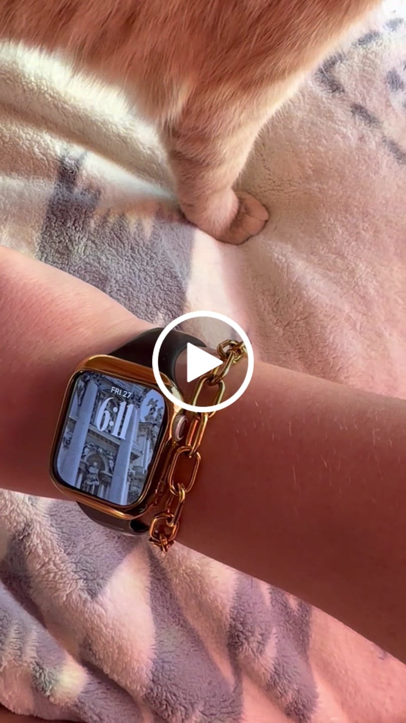 Customer video review of Tulum Chunky Paperclip Bracelet (Bundle)